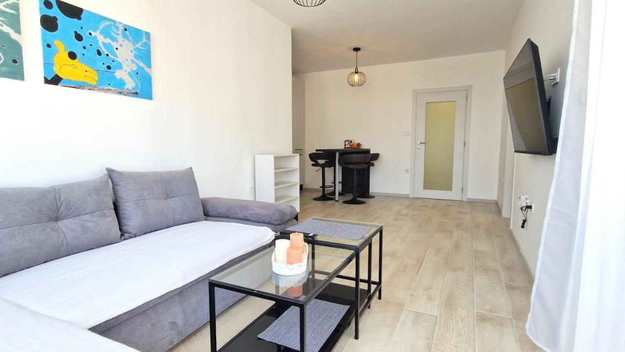 Apartment Lana 크르크 외부 사진